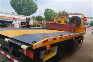 桓台附近拖车电话号码服务